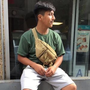 Meet your Posher, Christian